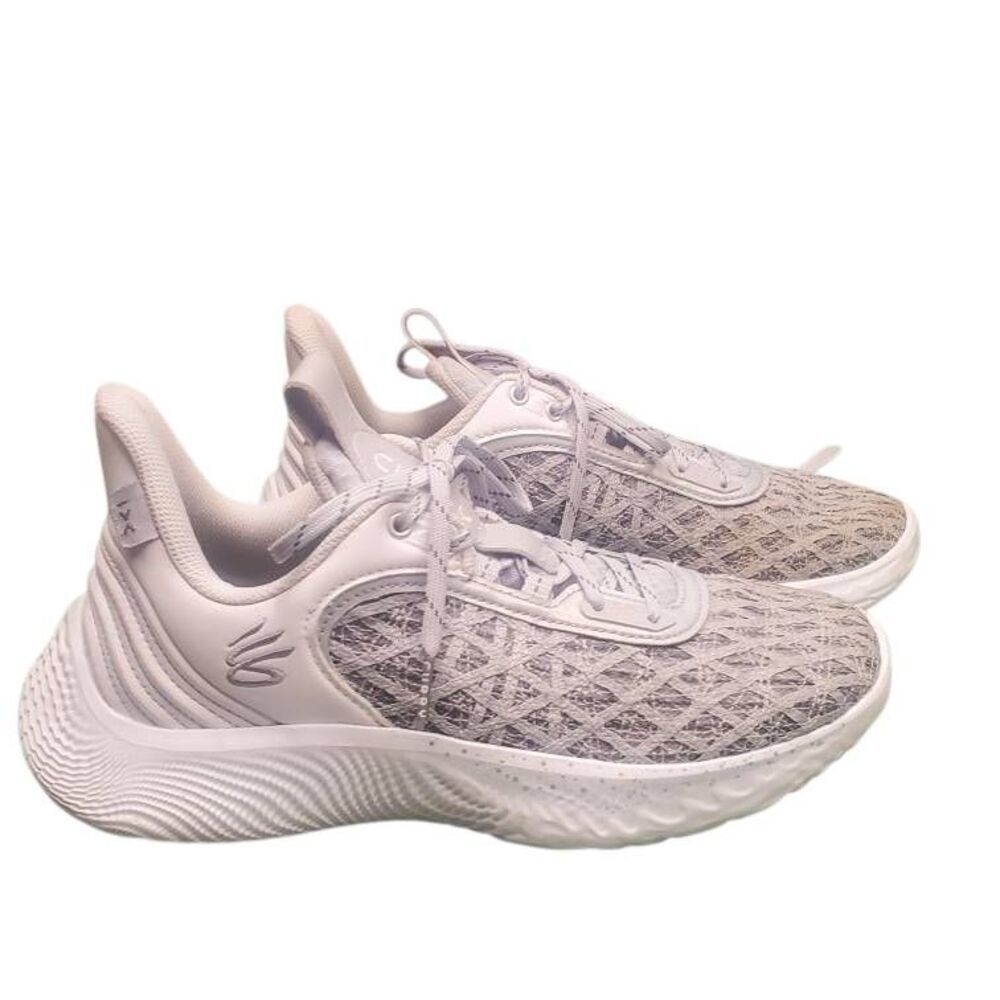 Under Armour Curry Flow 9 Team Basketball Shoes Grey/White Men- 7, Women-8.5 NO